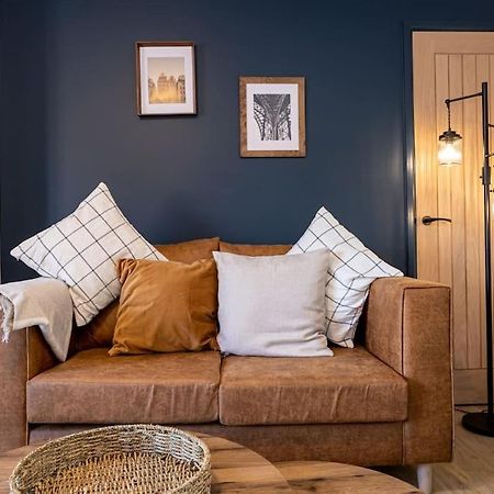 Railway House - Central Warrington - Sleeps 6 외부 사진